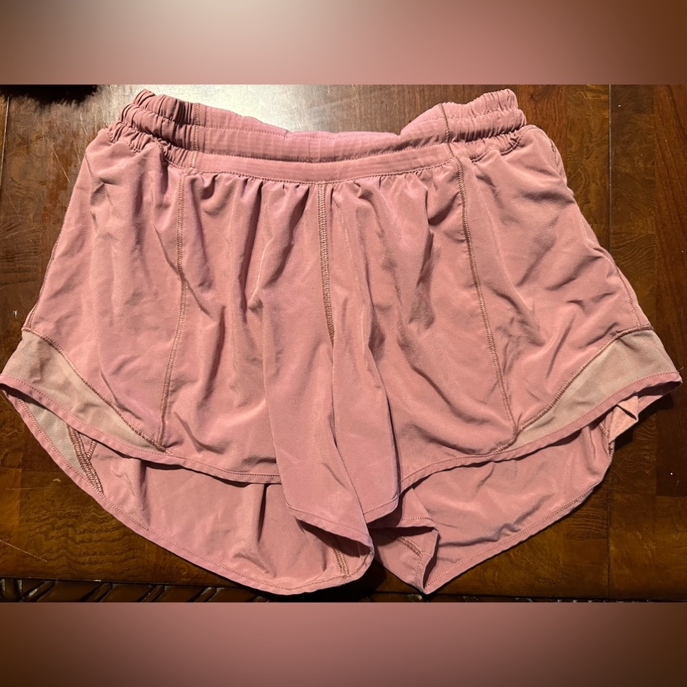 Womens hotty hot 4in shorts